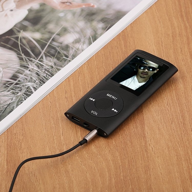 1.8 inch TFT Screen Metal MP4 Player, With 8G TF Card+Earphone+Cable...