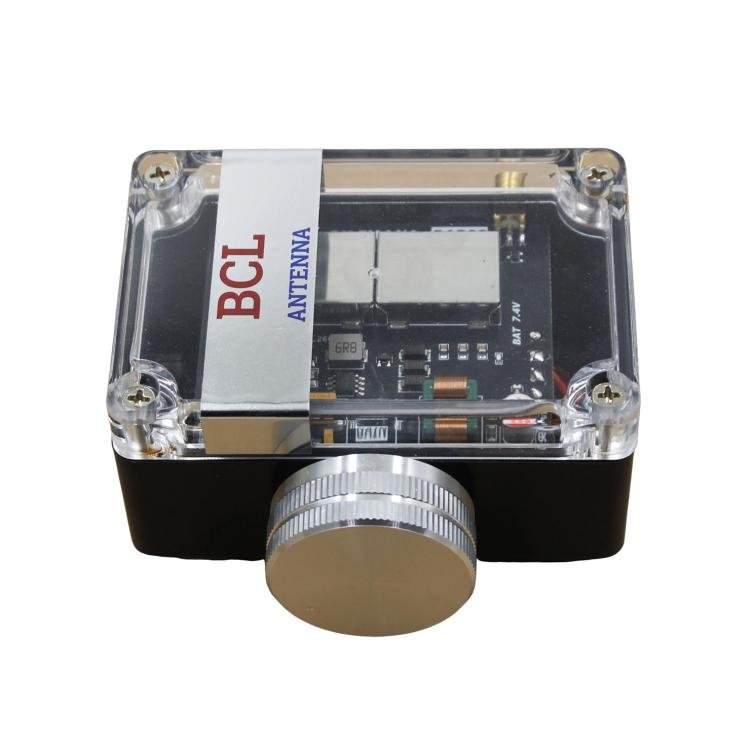 High-Gain Low-Noise FM Signal Amplifier