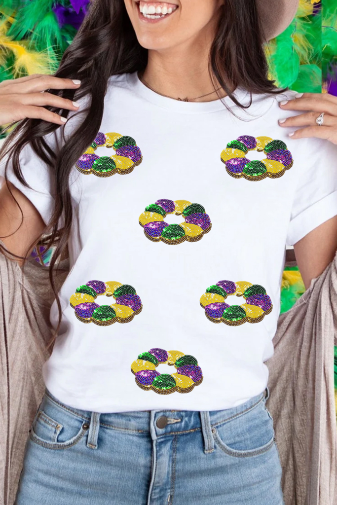 White Sequined Mardi Gras Pattern Crew Neck Short Sleeve Top White Sequined Mardi Gras Pattern Crew Neck Short Sleeve Top