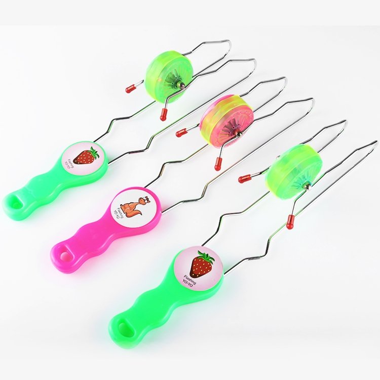 3 PCS Creative Colorful Flash Light Orbit Yoyo Ball, Random Color Delivery 3 PCS Creative Colorful Flash Light Orbit Yoyo Ball, Random Color Delivery