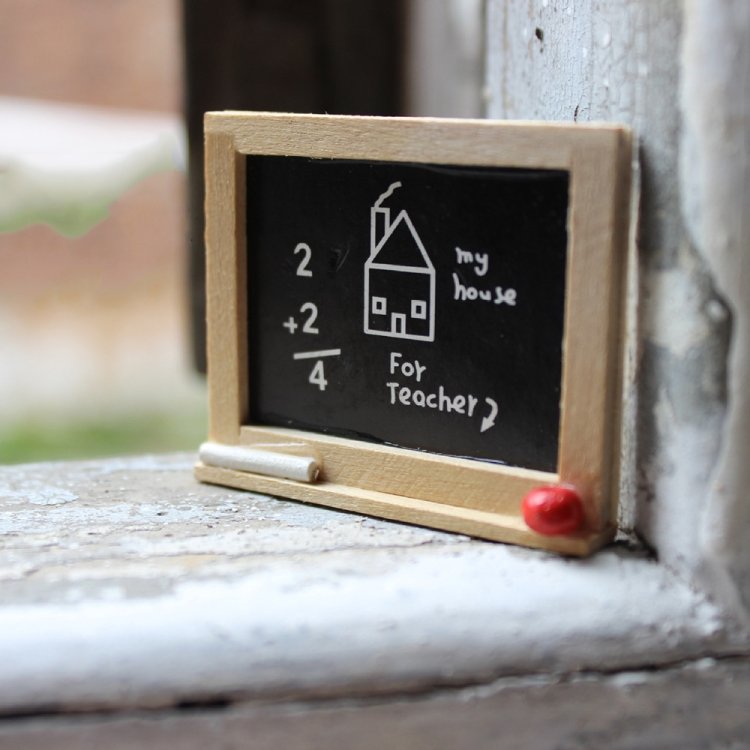 Doll House Miniature Accessories Wooden Blackboard Model Toy Doll House Miniature Accessories Wooden Blackboard Model Toy