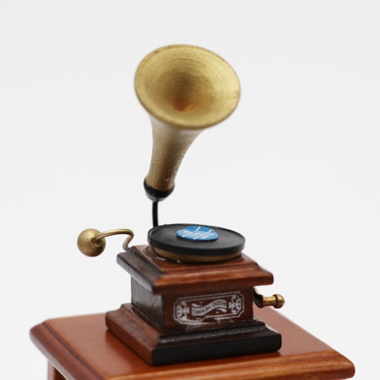 1:12 Mini House Toy Simulation Retro Gramophone with Record… 1:12 Mini House Toy Simulation Retro Gramophone with Record…