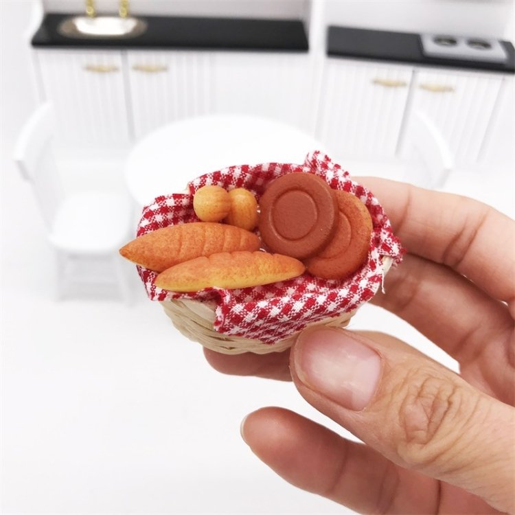 3 PCS 1:12 Mini Dollhouse Furniture Kitchen Supplies Micro-food Play Bread Box Basket 3 PCS 1:12 Mini Dollhouse Furniture Kitchen Supplies Micro-food Play Bread Box Basket