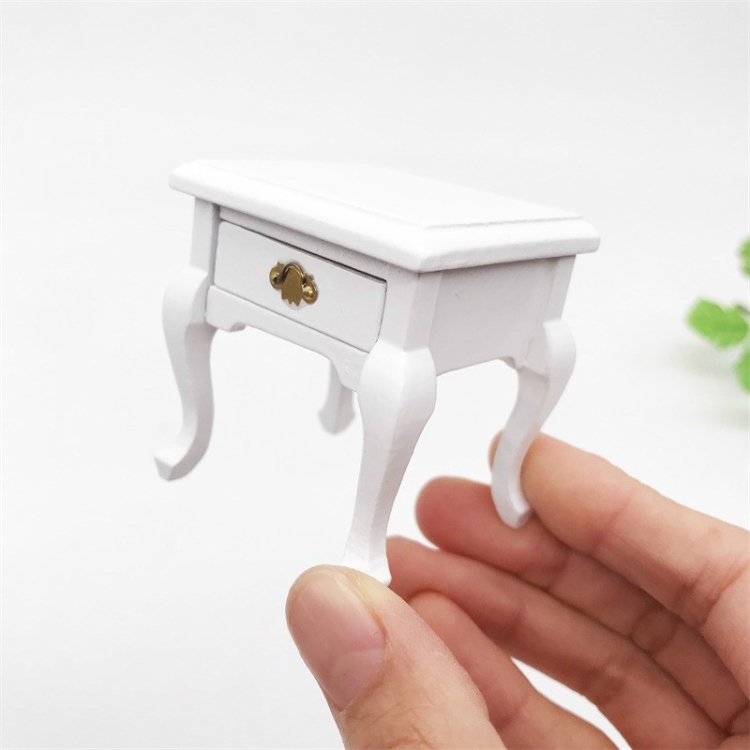 1:12 Mini Doll House Decoration Coffee Table Bedside Table, White, Walnut Color 1:12 Mini Doll House Decoration Coffee Table Bedside Table, White, Walnut Color