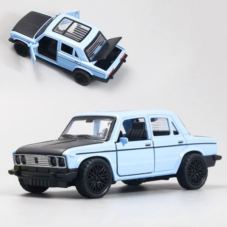 1:36 Alloy Car Model Three Open Door Small Car Toys Cake Ornaments 1:36 Alloy Car Model Three Open Door Small Car Toys Cake Ornaments