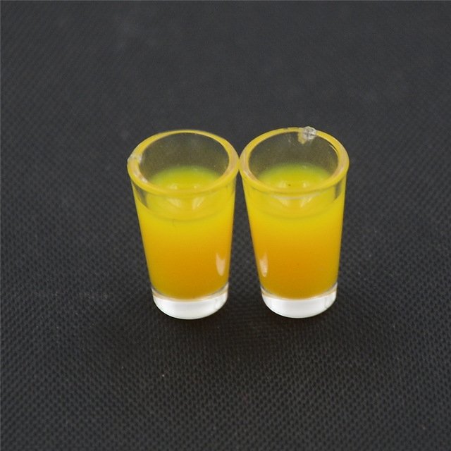 3 Pair 1:12 Miniature Doll House Accessories Plastic Mini Cup Model, Juice Cup 3 Pair 1:12 Miniature Doll House Accessories Plastic Mini Cup Model, Juice Cup