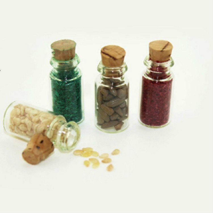 4 PCS / Set Doll House Kitchen Accessories Miniature Glass Food Bottle 4 PCS / Set Doll House Kitchen Accessories Miniature Glass Food Bottle