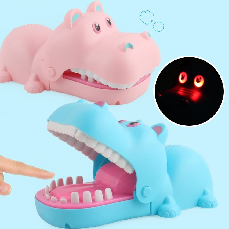 Cartoon Creative Hippo Shape Bite Hand Novelty Tricky Toys with Light and Music, Random Color Delivery Cartoon Creative Hippo Shape Bite Hand Novelty Tricky Toys with Light and Music, Random Color Delivery